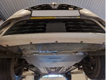 Plieninė variklio apsauga Renault Captur (2019-2026)
