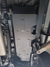 Plieninė kuro bako apsauga Toyota Hilux (2004-2015)