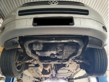 Plieninė cinkuota variklio apsauga Volkswagen Transporter T5 Caravelle (2003-2015)