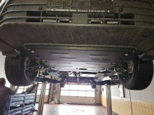 Plieninė variklio apsauga Vw Crafter (2021-2026)