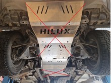 Aliumininė pavarų dėžės apsauga Toyota Hilux Invincible (2021-2026)