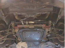 Plieninė radiatoriaus apsauga BMW 3 serija - E90 (2004-2013)