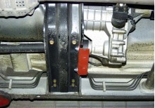 Plieninė pavarų dėžės apsauga Chevrolet Tracker (1999-2005)