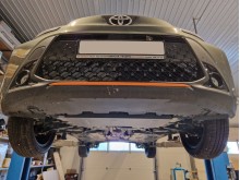 Plieninė variklio apsauga Toyota Aygo X (2022-2026)